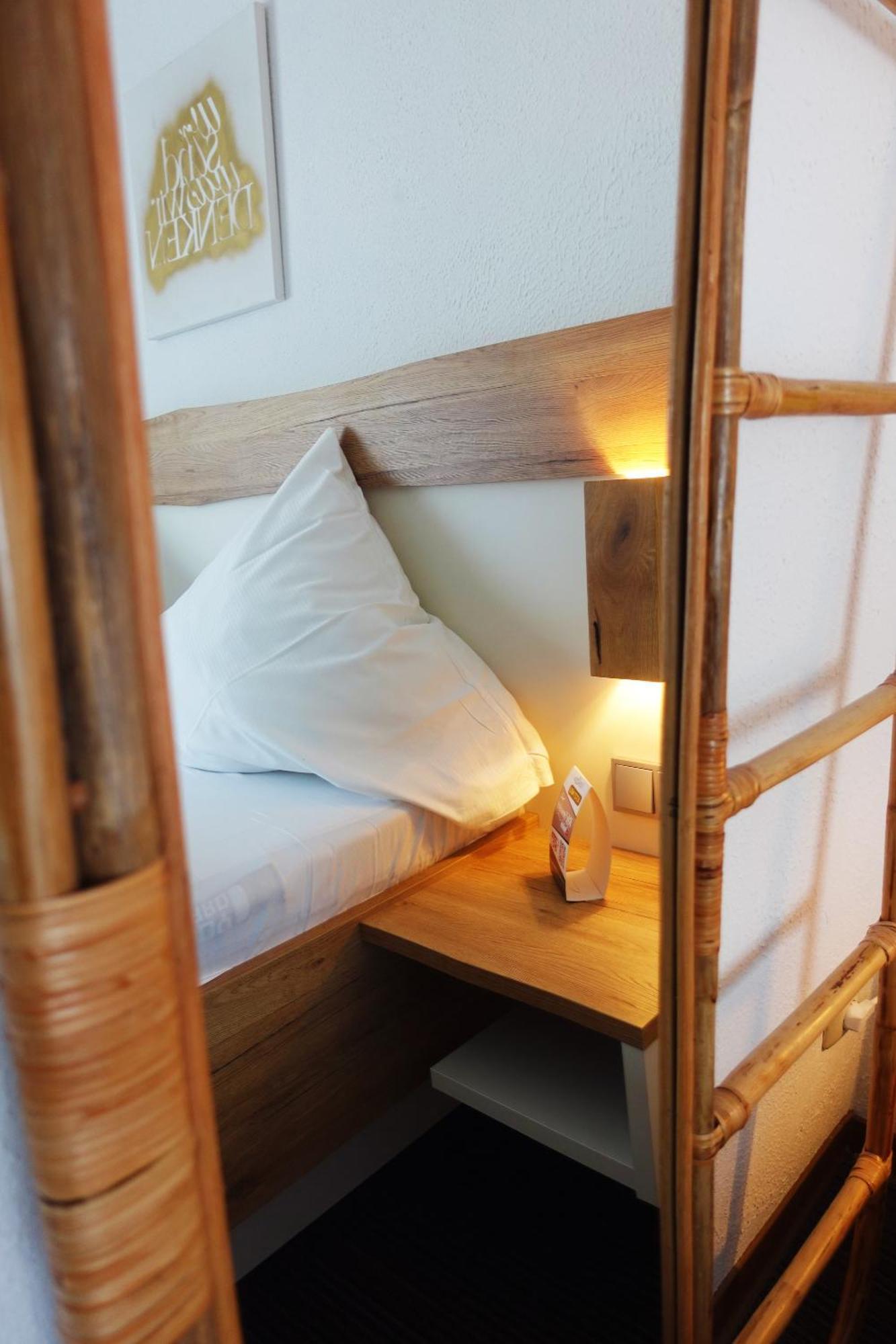 Hotel Berghof Wasserkuppe & Gaestehaus Fuldaquelle Gersfeld Chambre photo